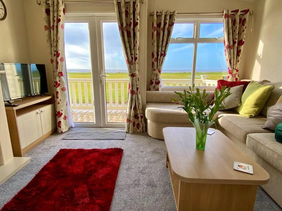 Ocean Edge Holiday Park Family Holiday Home With Spectacular Sea Views Heysham Bagian luar foto