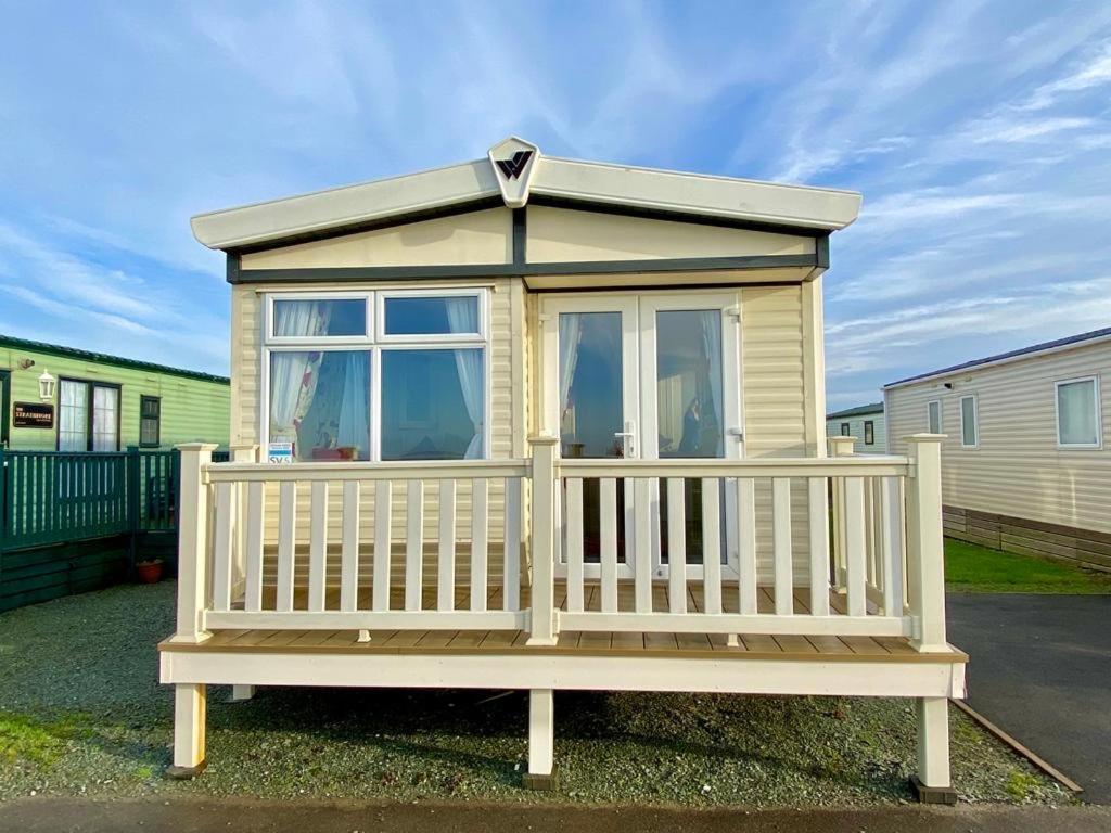 Ocean Edge Holiday Park Family Holiday Home With Spectacular Sea Views Heysham Bagian luar foto